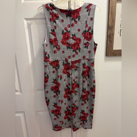 Torrid Floral Houndstooth Dress with Coordinating Duster Sweater - Picture 4 of 12